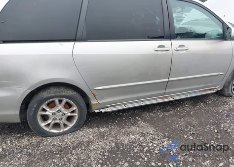 2005 Toyota Sienna Xle Limited z USA, uszkodzony, nr VIN 5TDBA22C75S043148